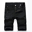 Herrenhosen und Shorts