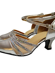 Недорогие -Жен. Обувь для модерна / Бальные танцы Искусственная кожа На высоких каблуках / Сандалии / На каблуках Цветы из сатина / Лак / Пряжки Кубинский каблук Не персонализируемая Танцевальная обувь