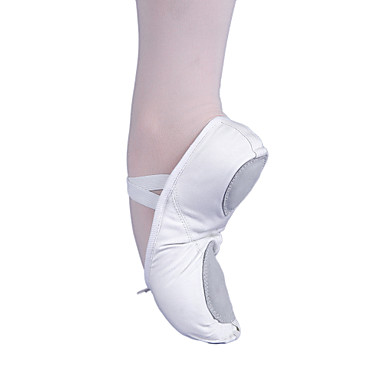 flat dancing shoes