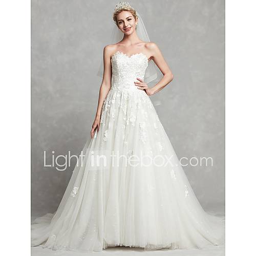 A Lijn Sweetheart Kapelsleep Kant Tule Op Maat Gemaakte Trouwjurken Met Door Lan Ting Bride huismerk kopen in de aanbieding A Lijn Sweetheart Kapelsleep Kant Tule Op Maat Gemaakte Trouwjurken Met Door Lan Ting Bride huismerk kopen in de aanbieding